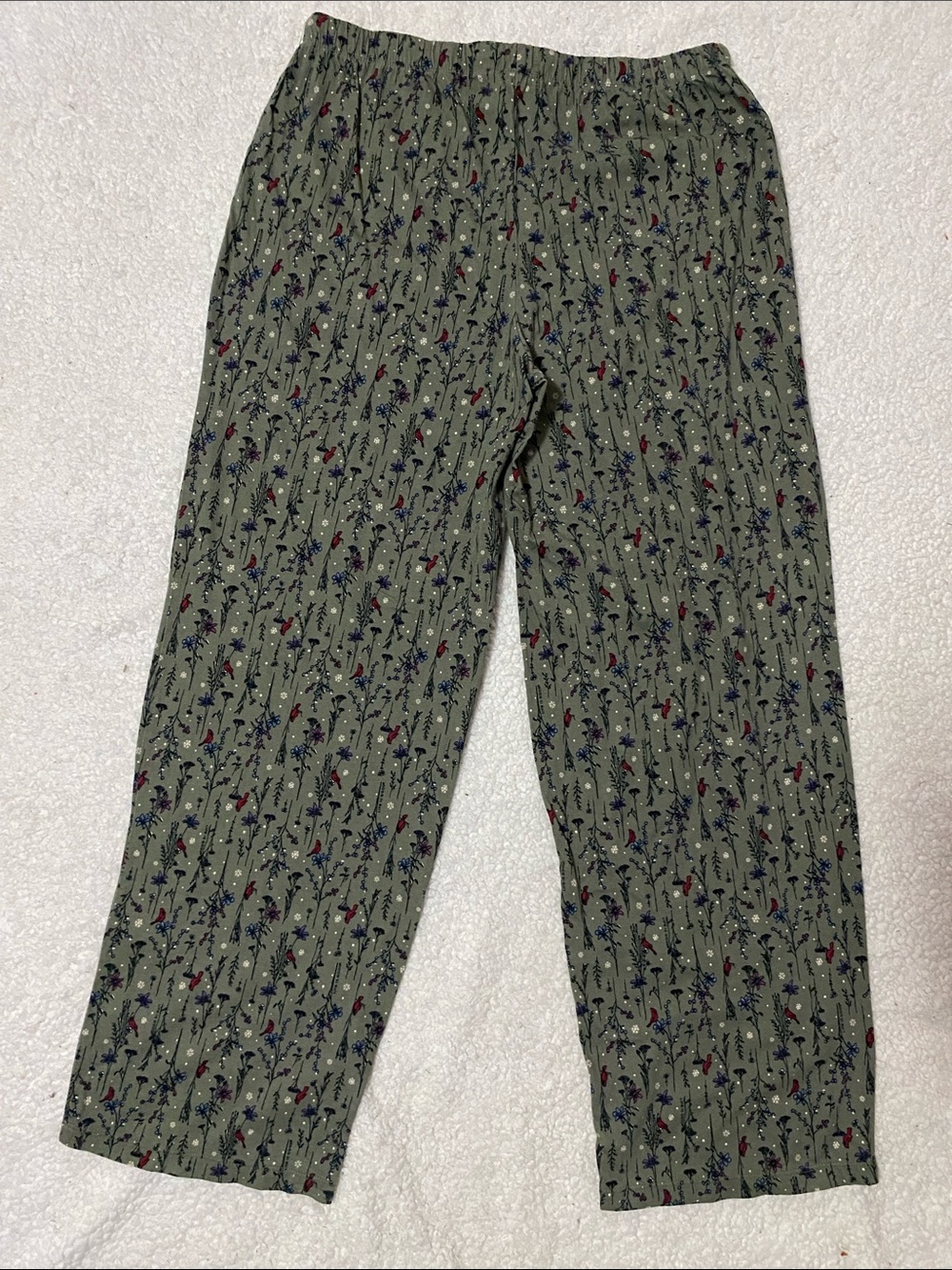 Life is good Womens size medium pajama lounge pants cardinals and flowers NWOT - Picture 10 of 16